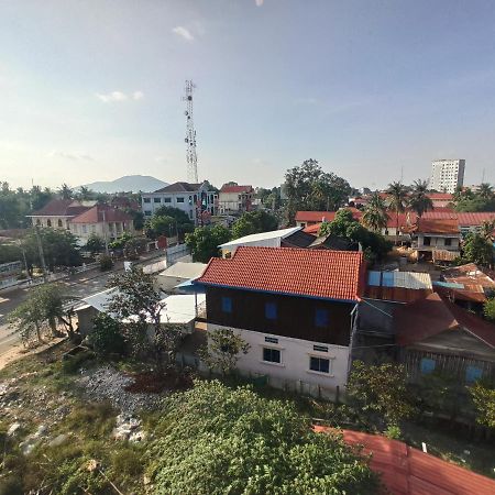 Pama Hotel Kampong Chhnang Dış mekan fotoğraf
