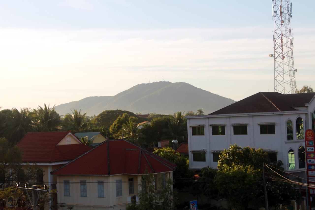 Pama Hotel Kampong Chhnang Dış mekan fotoğraf