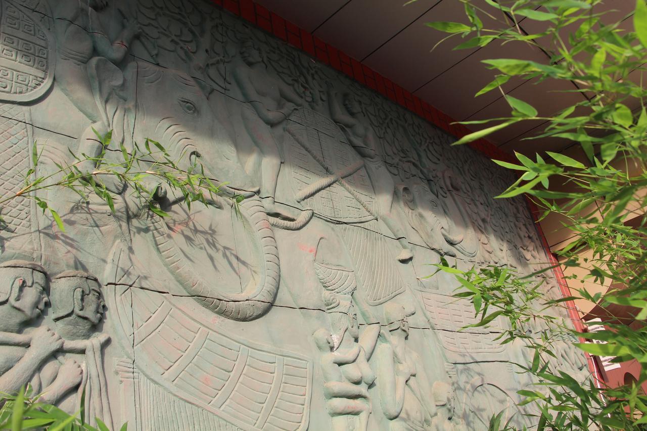 Pama Hotel Kampong Chhnang Dış mekan fotoğraf